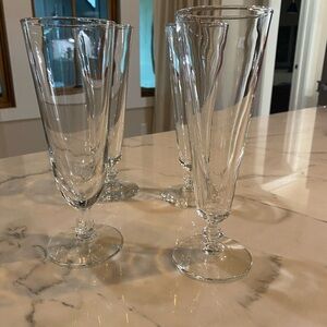 Bundle of 4 Pilsner Glasses 2 Styles